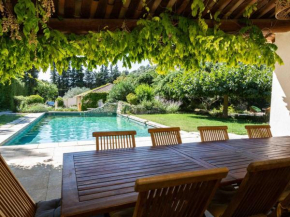 Maison Les Baux-de-Provence, 8 pièces, 10 personnes - FR-1-599-33